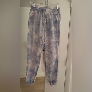 Women’s Tie-Dye Jogger Pants